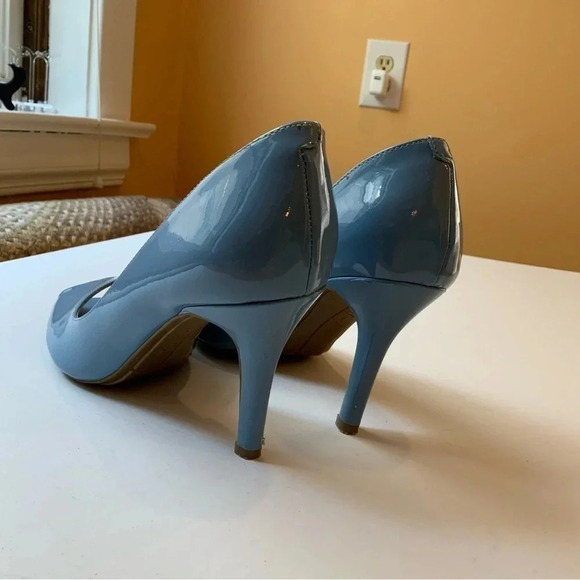 MARC FISHER Blue Patent D'Orsay Sandals Size 7 - Picture 5 of 14